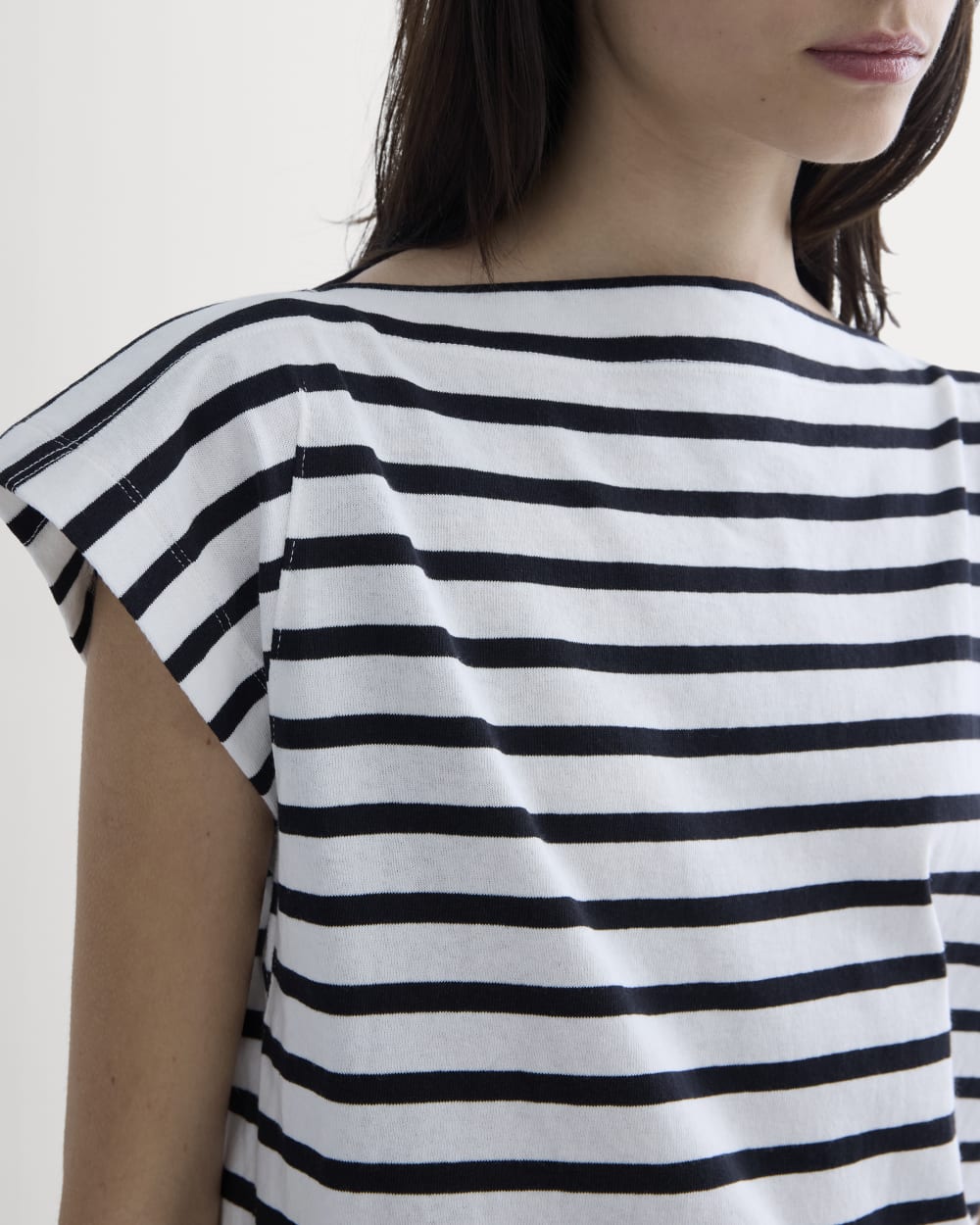 The Oversized Muscle Tee | Bone / Black