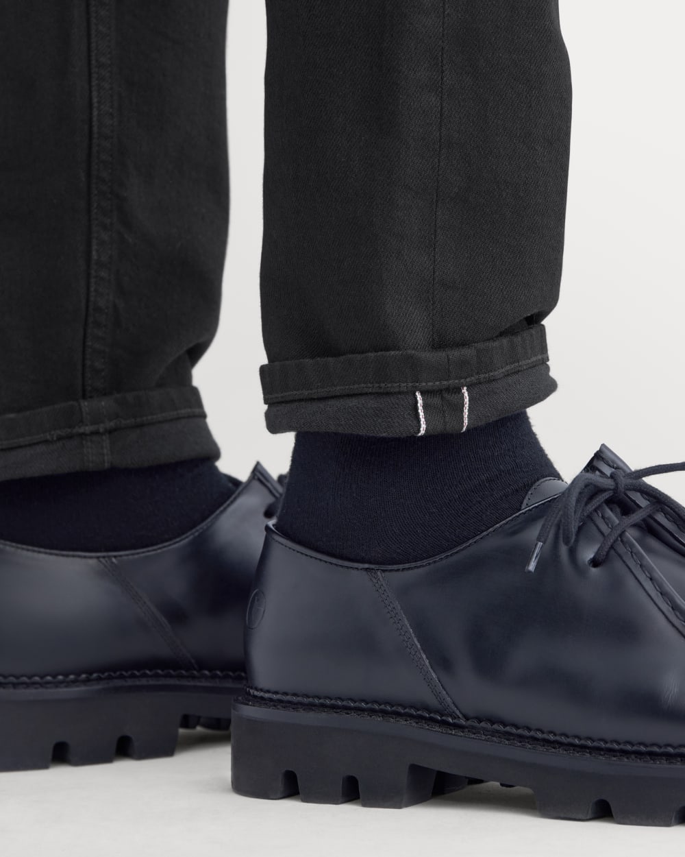 The Selvedge Slim-Fit Jean | Shadow Rinse