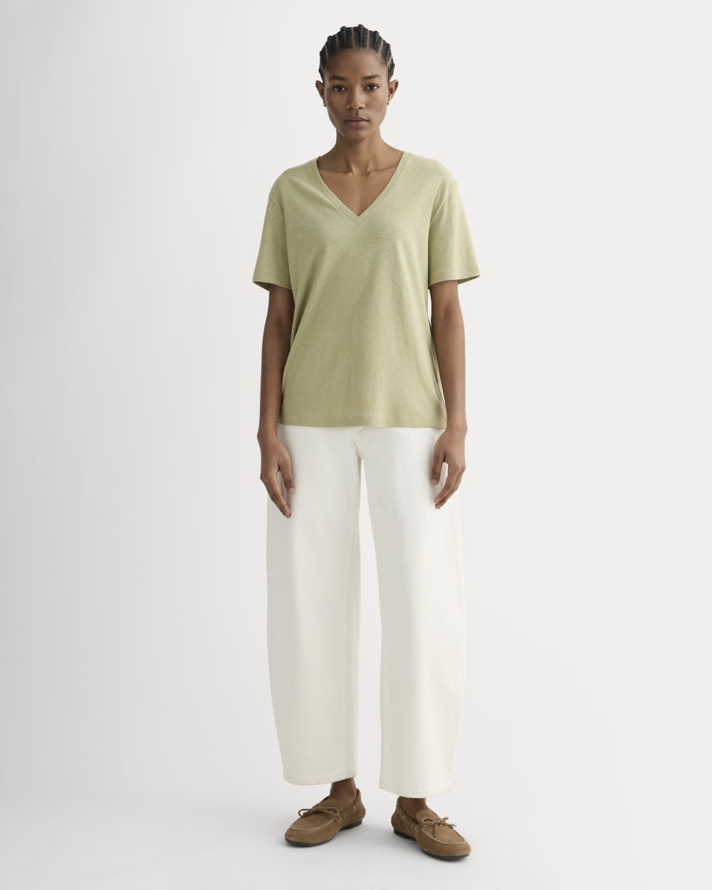 The Slouchy V-Neck Tee in Cotton Linen | Eucalyptus