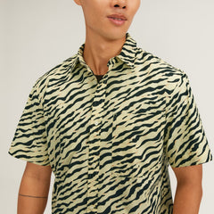 The Poplin Short-Sleeve Shirt | Pale Yellow Tiger Stripe