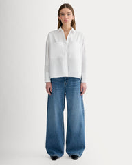 The Boxy Oxford | White